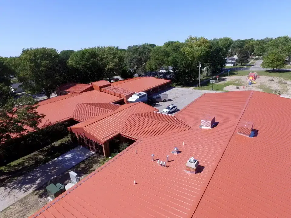Commercial building roofs in Pembroke Pines, FL